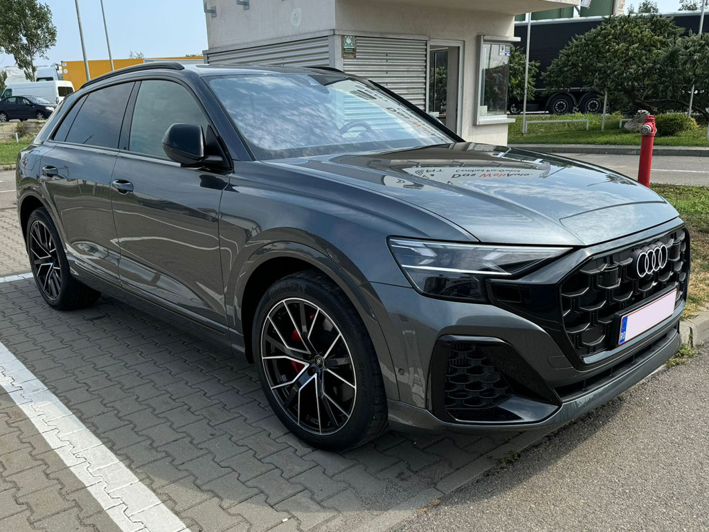 Audi Q8